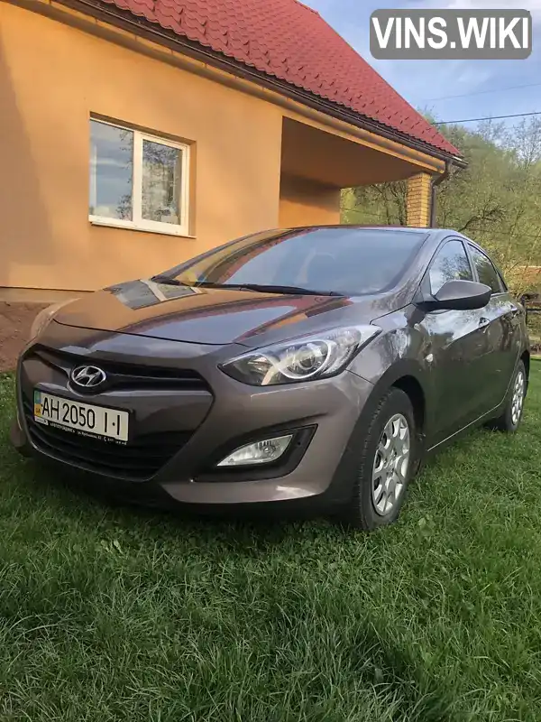 Хетчбек Hyundai i30 2013 1.4 л. Ручна / Механіка обл. Полтавська, Семенівка - Фото 1/21