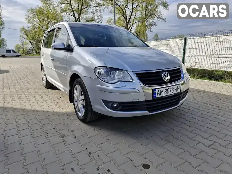 Минивэн Volkswagen Touran 2008 1.97 л. Ручная / Механика обл. Житомирская, Коростень - Фото 1/21