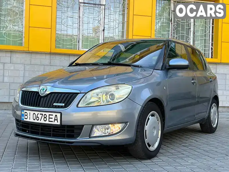 Хетчбек Skoda Fabia 2012 1.2 л. Ручна / Механіка обл. Одеська, Одеса - Фото 1/21