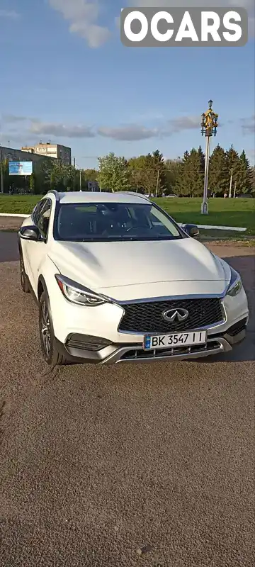 Внедорожник / Кроссовер Infiniti QX30 2016 1.99 л. Автомат обл. Ровенская, Ровно - Фото 1/21