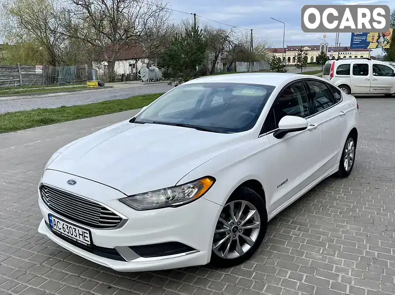 Седан Ford Fusion 2017 2 л. Автомат обл. Волинська, Володимир-Волинський - Фото 1/21