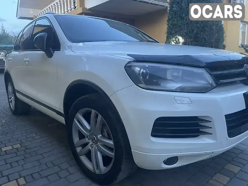 Позашляховик / Кросовер Volkswagen Touareg 2011 3 л. Автомат обл. Житомирська, Хорошів (Володарськ-Волинський) - Фото 1/9