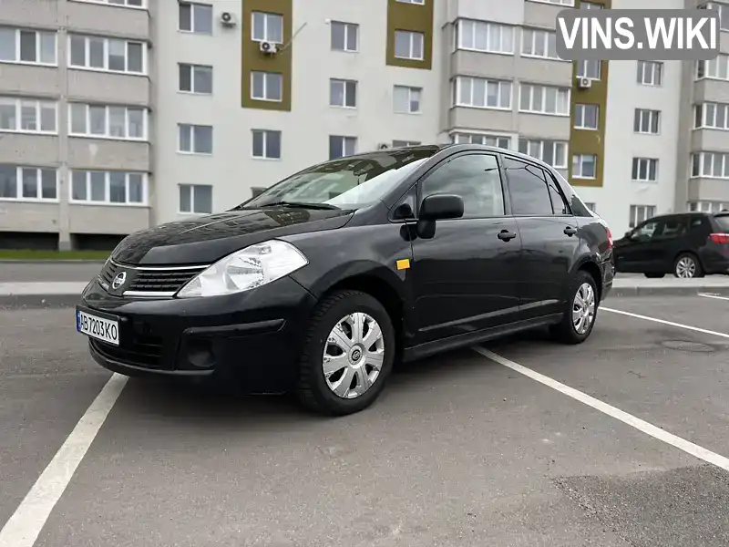 Седан Nissan Versa 2009 1.6 л. Ручна / Механіка обл. Вінницька, Вінниця - Фото 1/21