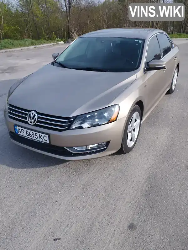 Седан Volkswagen Passat 2015 1.8 л. Автомат обл. Запорожская, Запорожье - Фото 1/21