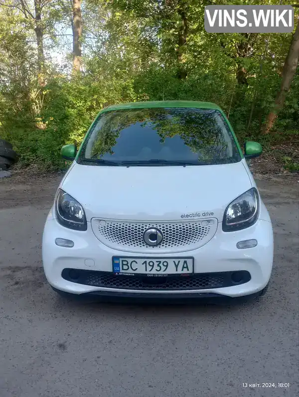 WME4530911Y154551 Smart Forfour 2017 Хетчбек  Фото 1