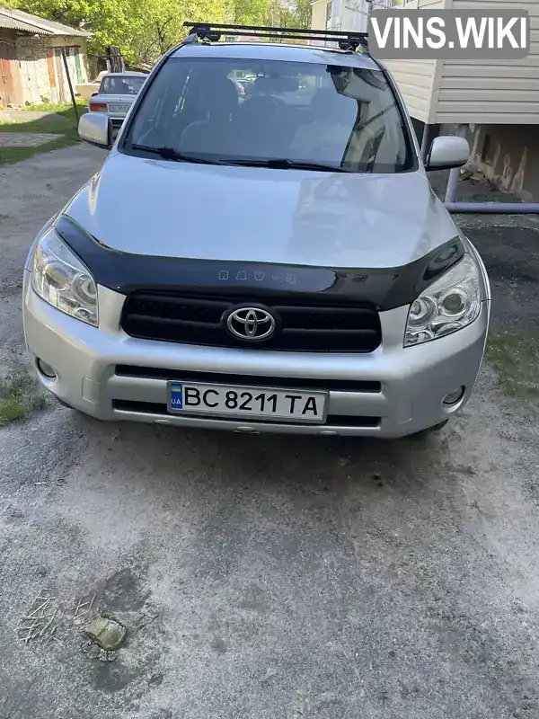 Позашляховик / Кросовер Toyota RAV4 2007 2.36 л. Автомат обл. Львівська, Золочів - Фото 1/11