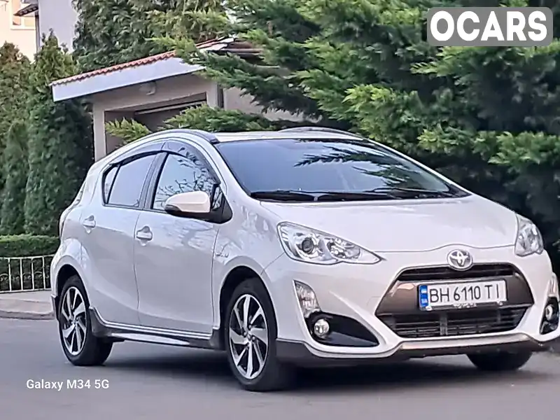 Хетчбек Toyota Aqua 2014 1.5 л. обл. Одеська, Одеса - Фото 1/21