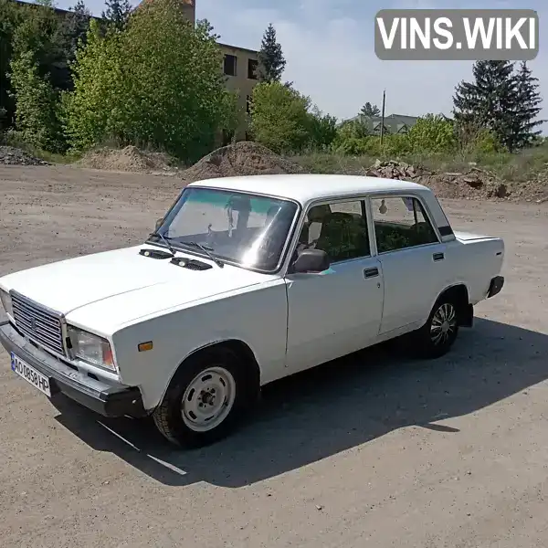 Седан ВАЗ / Lada 2107 1986 1.45 л. обл. Закарпатська, Берегове - Фото 1/14