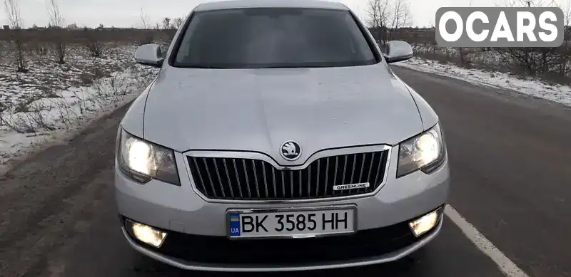 Ліфтбек Skoda Superb 2013 1.6 л. Ручна / Механіка обл. Рівненська, Зарічне - Фото 1/16