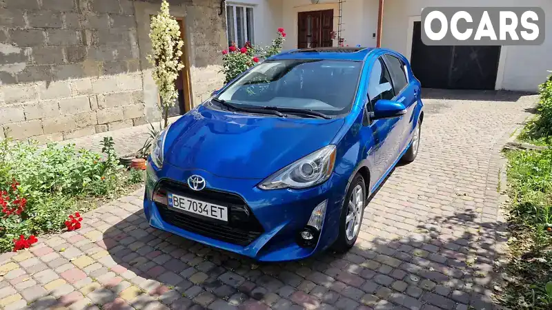 Хетчбек Toyota Prius C 2015 1.5 л. Автомат обл. Львівська, Львів - Фото 1/21