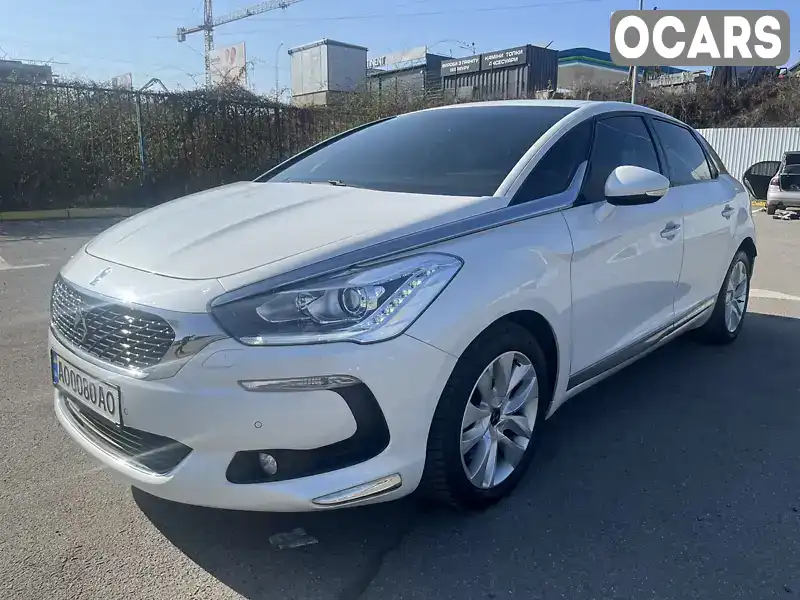 Хетчбек Citroen DS5 2015 2 л. Автомат обл. Закарпатська, Ужгород - Фото 1/21