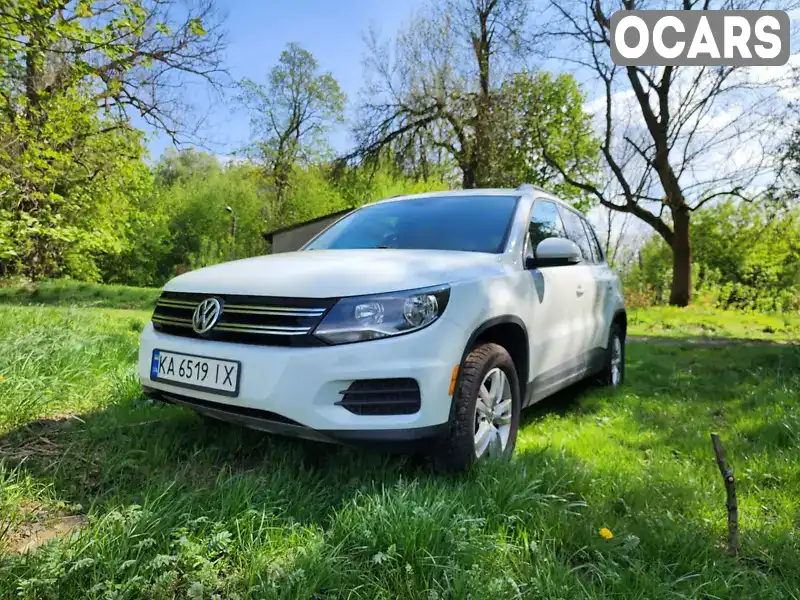 Позашляховик / Кросовер Volkswagen Tiguan 2015 1.98 л. обл. Київська, Ірпінь - Фото 1/10