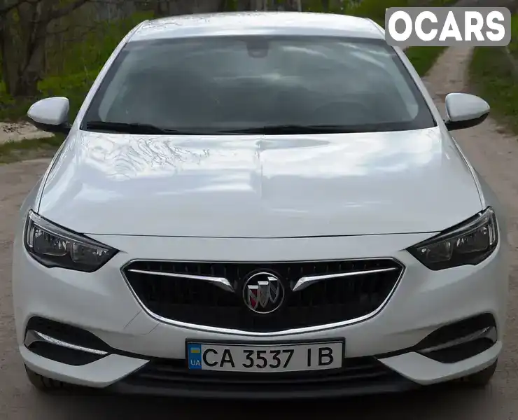 Седан Buick Regal 2018 2 л. Автомат обл. Киевская, Киев - Фото 1/21