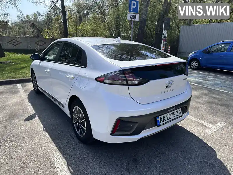 Лифтбек Hyundai Ioniq 2021 null_content л. Вариатор обл. Киевская, Киев - Фото 1/12