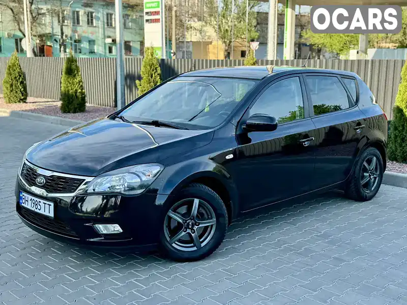 Хетчбек Kia Ceed 2009 1.4 л. Ручна / Механіка обл. Одеська, Одеса - Фото 1/21