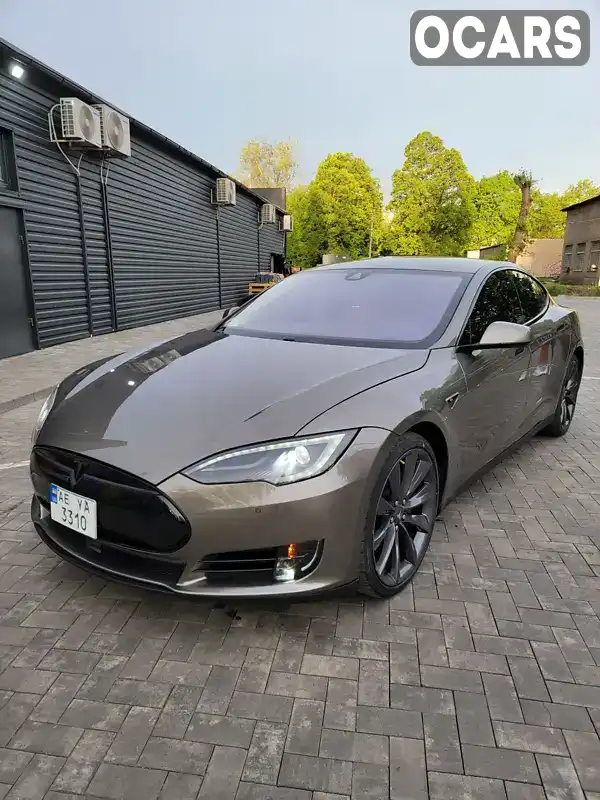 Ліфтбек Tesla Model S 2015 null_content л. Автомат обл. Дніпропетровська, Кривий Ріг - Фото 1/15