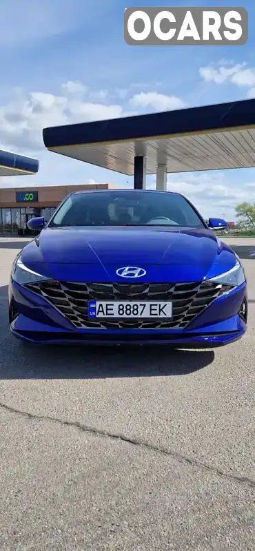 Седан Hyundai Elantra 2023 2 л. Автомат обл. Дніпропетровська, Дніпро (Дніпропетровськ) - Фото 1/21