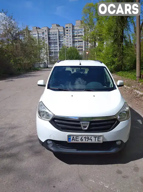 Мінівен Dacia Lodgy 2016 1.6 л. Ручна / Механіка обл. Дніпропетровська, Дніпро (Дніпропетровськ) - Фото 1/19