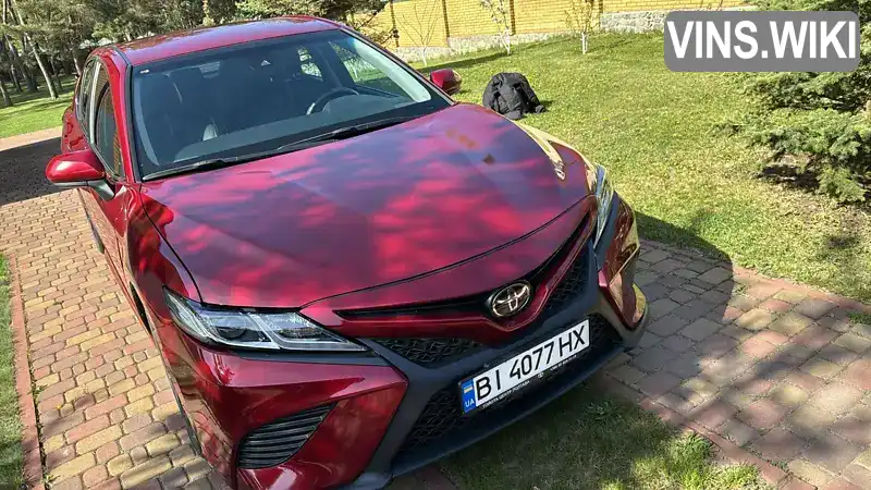 Седан Toyota Camry 2017 2.49 л. Автомат обл. Полтавская, Полтава - Фото 1/14