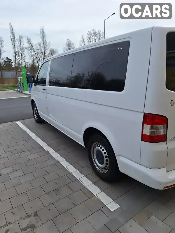 Мінівен Volkswagen Caravelle 2012 1.97 л. Ручна / Механіка обл. Закарпатська, Ужгород - Фото 1/14