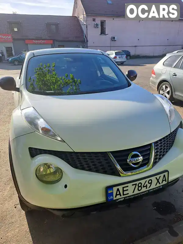 Позашляховик / Кросовер Nissan Juke 2013 1.6 л. Варіатор обл. Закарпатська, Ужгород - Фото 1/10