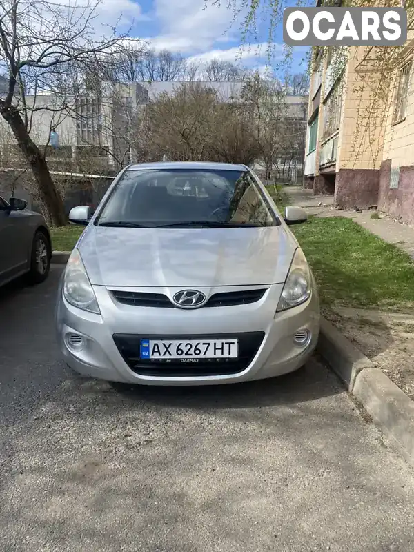 Хетчбек Hyundai i20 2010 1.2 л. Ручна / Механіка обл. Харківська, Харків - Фото 1/10