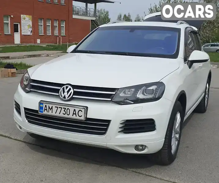 Позашляховик / Кросовер Volkswagen Touareg 2013 2.97 л. Автомат обл. Житомирська, Звягель - Фото 1/21