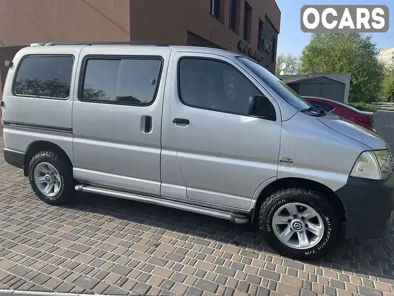 Мінівен Toyota Hiace 2008 2.49 л. Ручна / Механіка обл. Дніпропетровська, Новомосковськ - Фото 1/16