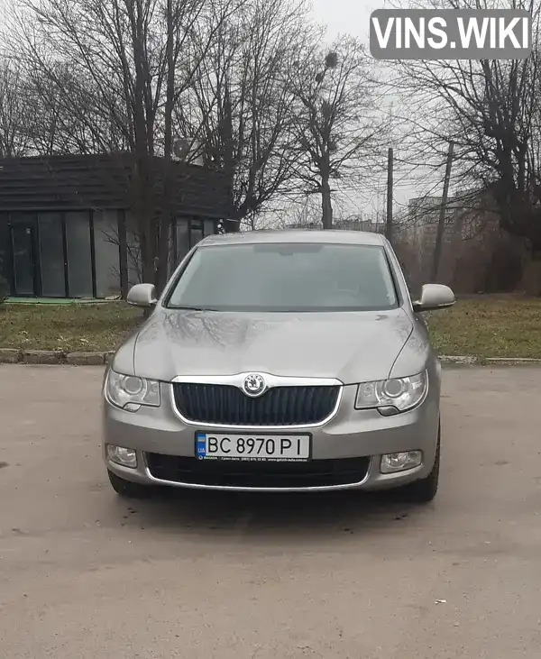 Лифтбек Skoda Superb 2012 1.8 л. обл. Львовская, Львов - Фото 1/15