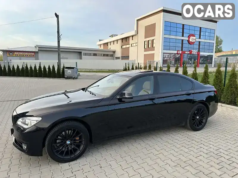 Седан BMW 7 Series 2013 3 л. Автомат обл. Черновицкая, Черновцы - Фото 1/21