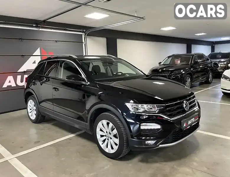 Внедорожник / Кроссовер Volkswagen T-Roc 2018 1 л. Ручная / Механика обл. Львовская, Львов - Фото 1/21