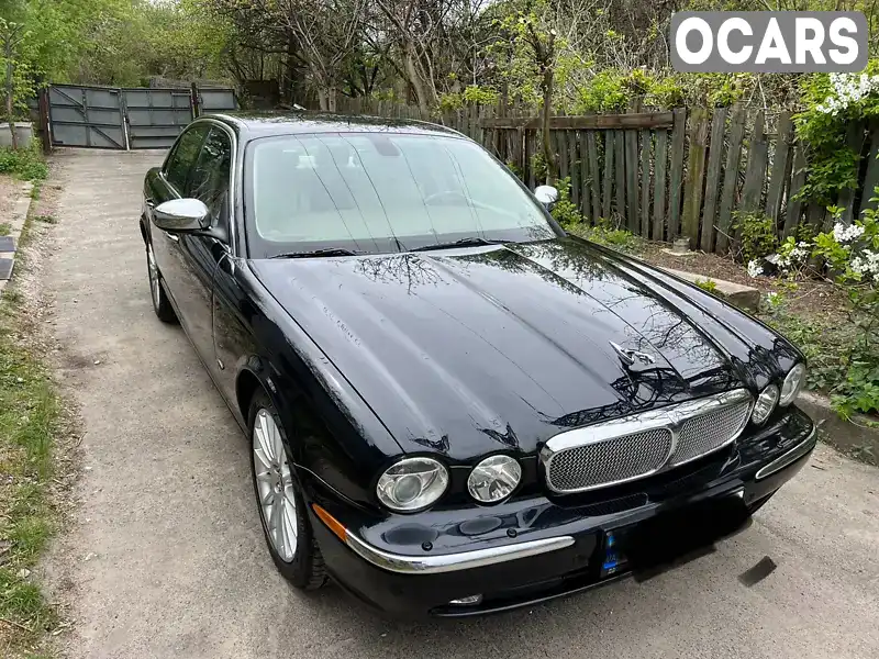 Седан Jaguar XJ 2006 2.72 л. Автомат обл. Киевская, Киев - Фото 1/14