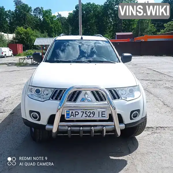 Позашляховик / Кросовер Mitsubishi Pajero Sport 2012 2.48 л. Ручна / Механіка обл. Дніпропетровська, Дніпро (Дніпропетровськ) - Фото 1/11