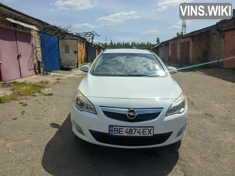 Универсал Opel Astra 2011 1.4 л. Ручная / Механика обл. Николаевская, Николаев - Фото 1/21