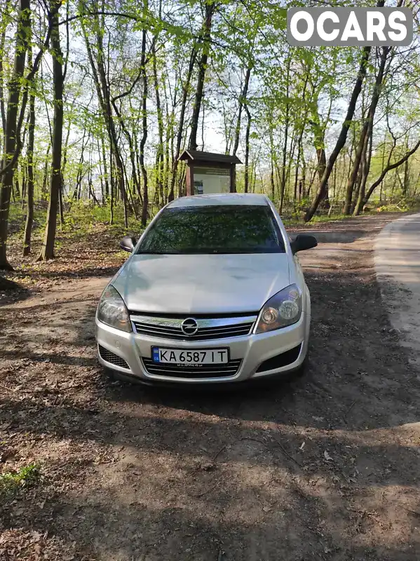 W0L0AHL35B2000377 Opel Astra 2010 Універсал 1.7 л. Фото 1