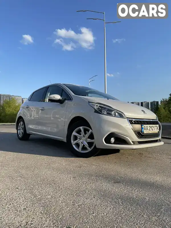 Хетчбек Peugeot 208 2017 1.2 л. Робот обл. Київська, Київ - Фото 1/21