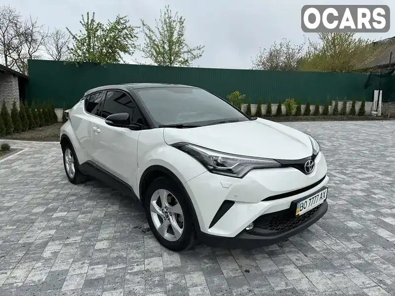 Позашляховик / Кросовер Toyota C-HR 2018 2 л. Варіатор обл. Тернопільська, Тернопіль - Фото 1/21