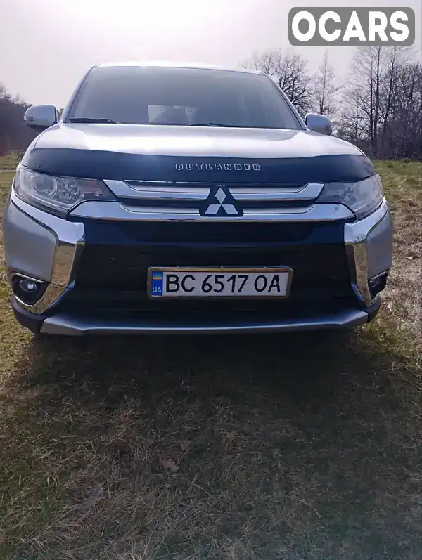 Внедорожник / Кроссовер Mitsubishi Outlander 2015 2.36 л. Автомат обл. Львовская, Червоноград - Фото 1/21