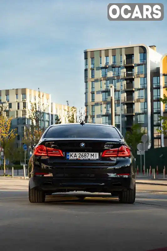 WBAJE7C59JWC55007 BMW 5 Series 2018 Седан 3 л. Фото 3