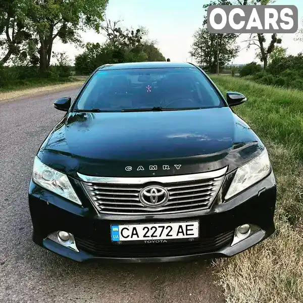 Седан Toyota Camry 2013 2.49 л. Автомат обл. Черкаська, Звенигородка - Фото 1/4