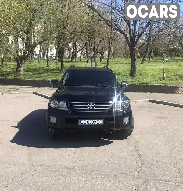 Позашляховик / Кросовер Toyota Land Cruiser 2012 4.7 л. Автомат обл. Миколаївська, Миколаїв - Фото 1/16