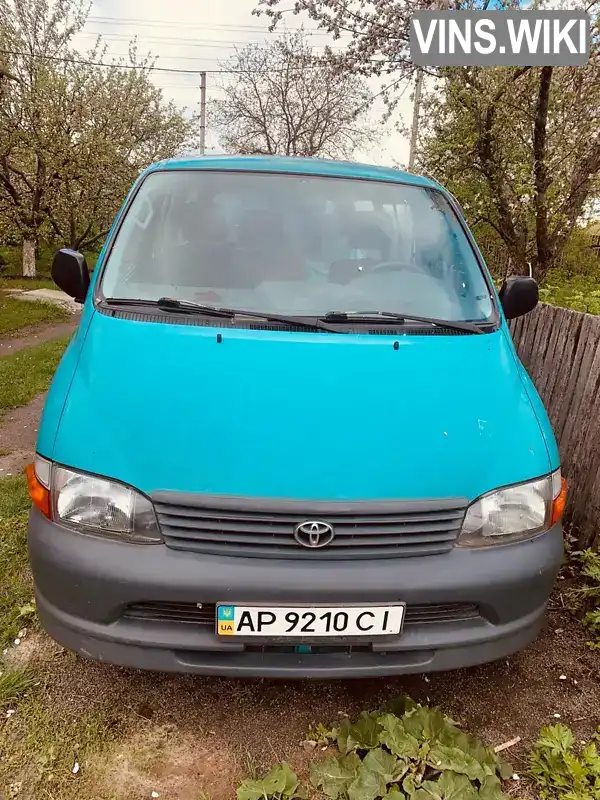 Мінівен Toyota Hiace 2004 2.45 л. Ручна / Механіка обл. Черкаська, Кам'янка - Фото 1/7