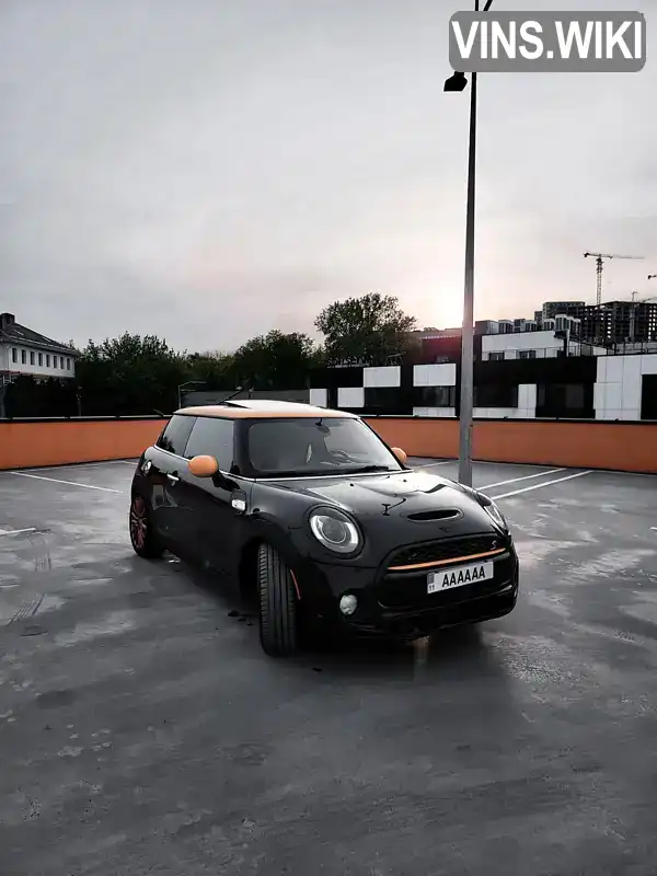 Хэтчбек MINI Hatch 2014 2 л. Ручная / Механика обл. Киевская, Киев - Фото 1/21