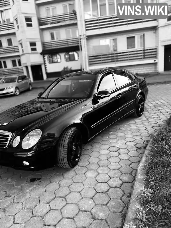 Седан Mercedes-Benz E-Class 2007 3 л. Автомат обл. Закарпатська, Чоп - Фото 1/13