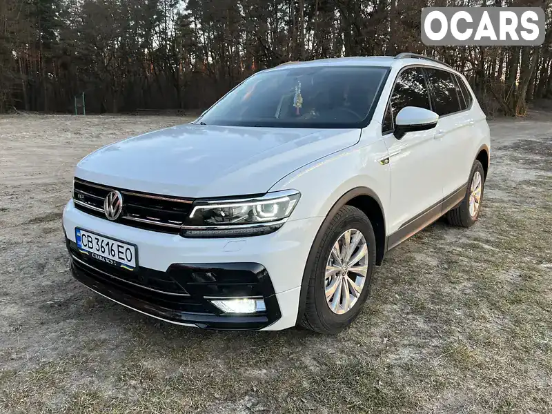 Внедорожник / Кроссовер Volkswagen Tiguan 2018 1.98 л. Автомат обл. Черниговская, Прилуки - Фото 1/12