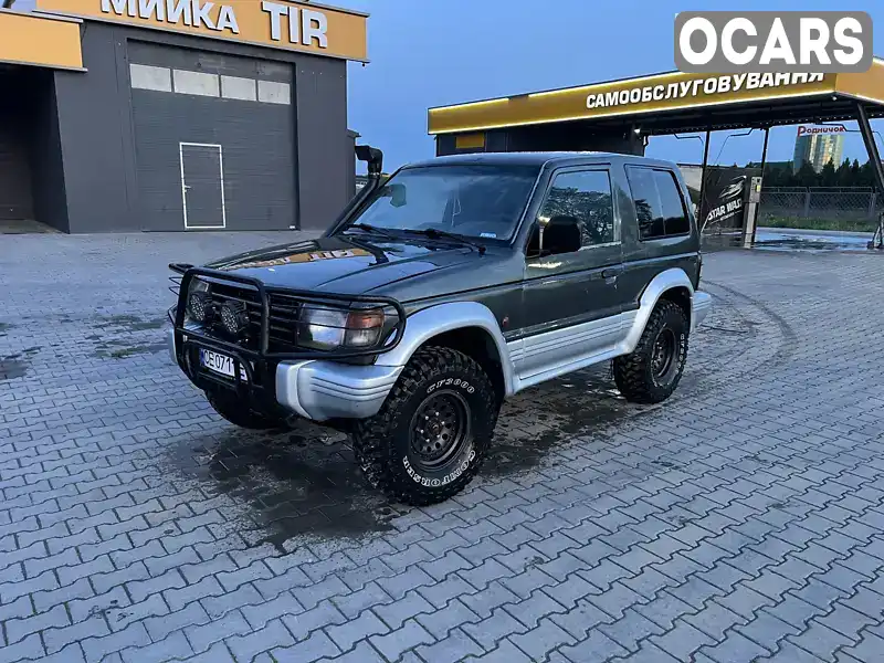 Внедорожник / Кроссовер Mitsubishi Pajero 1993 null_content л. Ручная / Механика обл. Черновицкая, Черновцы - Фото 1/13