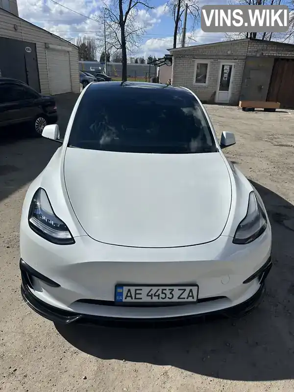 Позашляховик / Кросовер Tesla Model Y 2022 null_content л. обл. Харківська, Харків - Фото 1/9