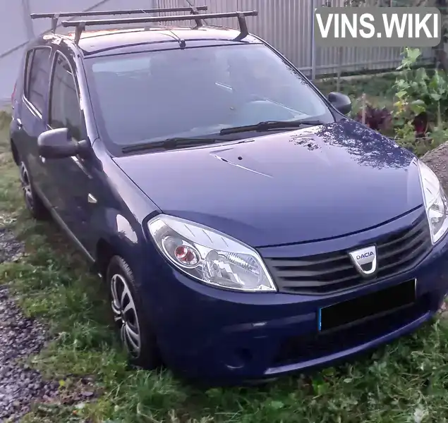 Хэтчбек Dacia Sandero 2009 1.2 л. Ручная / Механика обл. Закарпатская, Ужгород - Фото 1/9