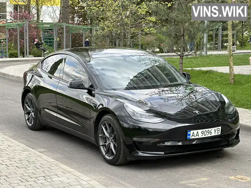 5YJ3E1EB4NF136994 Tesla Model 3 2021 Седан  Фото 2