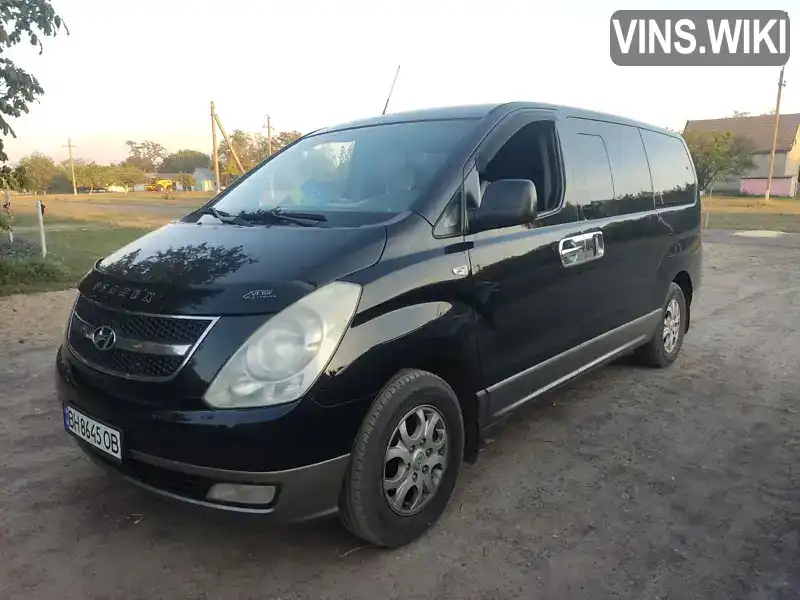 Мінівен Hyundai H-1 2008 2.5 л. Ручна / Механіка обл. Одеська, Березівка - Фото 1/9